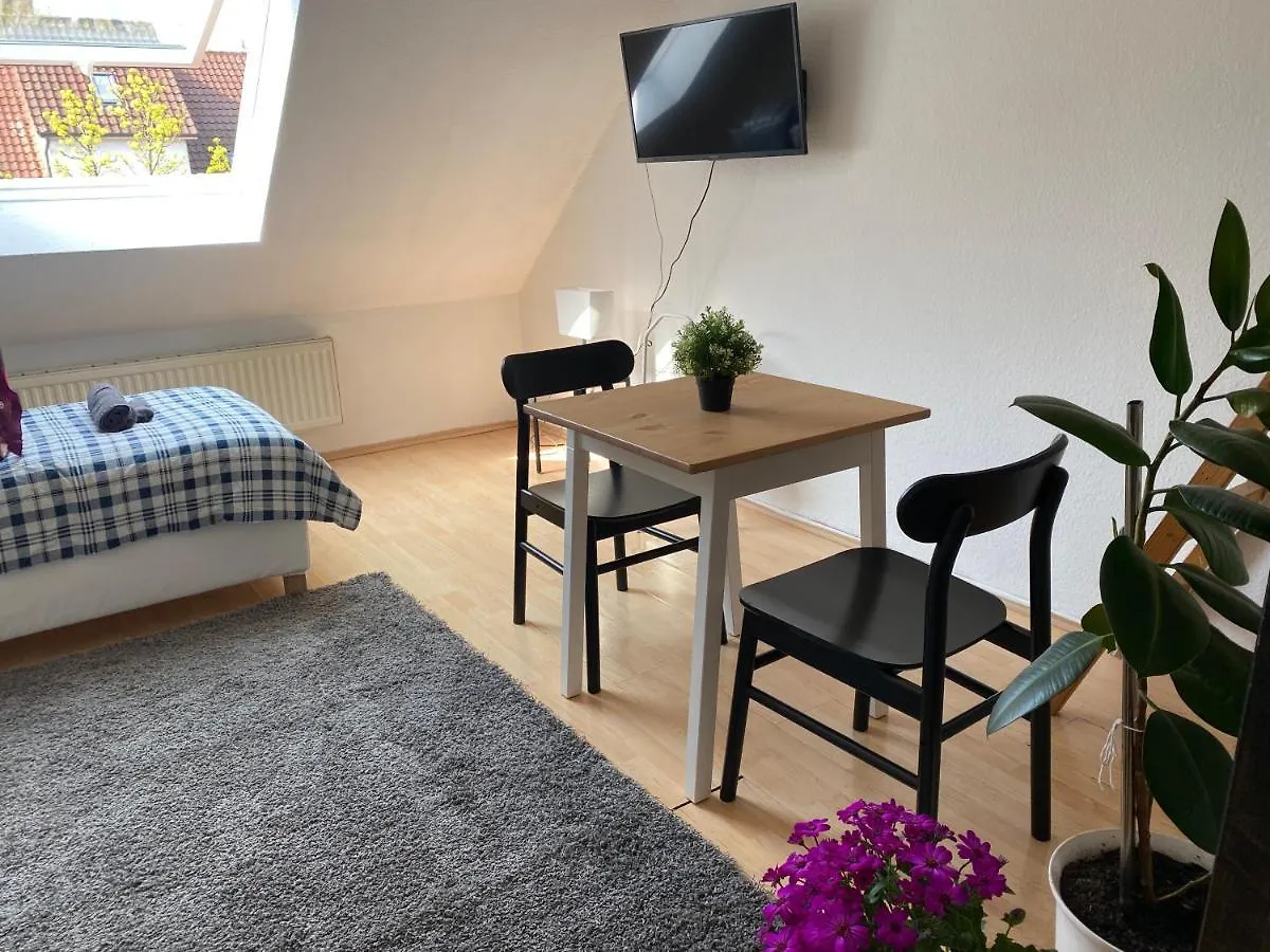 Sweet Home Apartment Hannover West - Contactless Check-In Germany