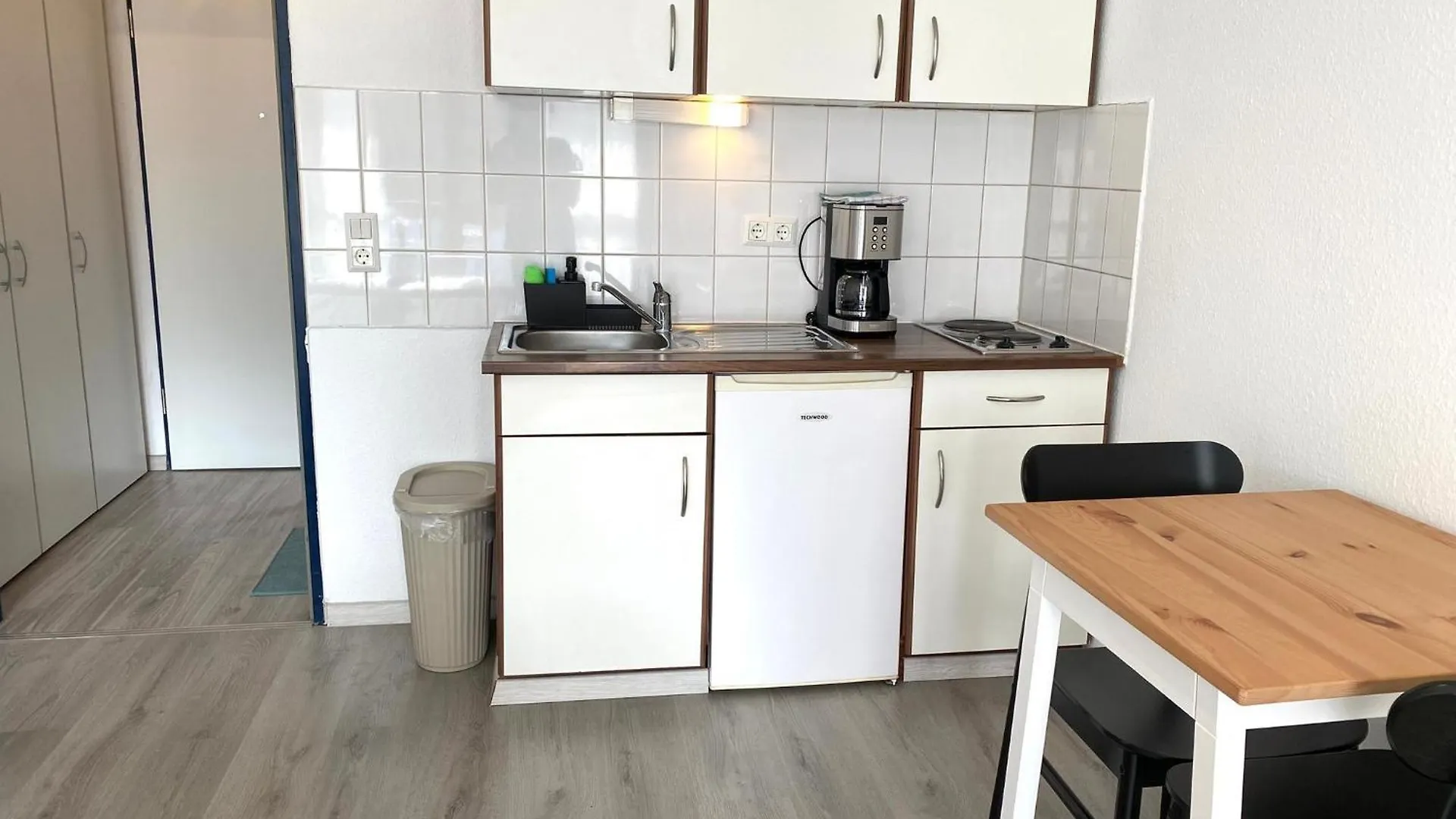 Sweet Home Apartment Hannover West - Contactless Check-In 0*,